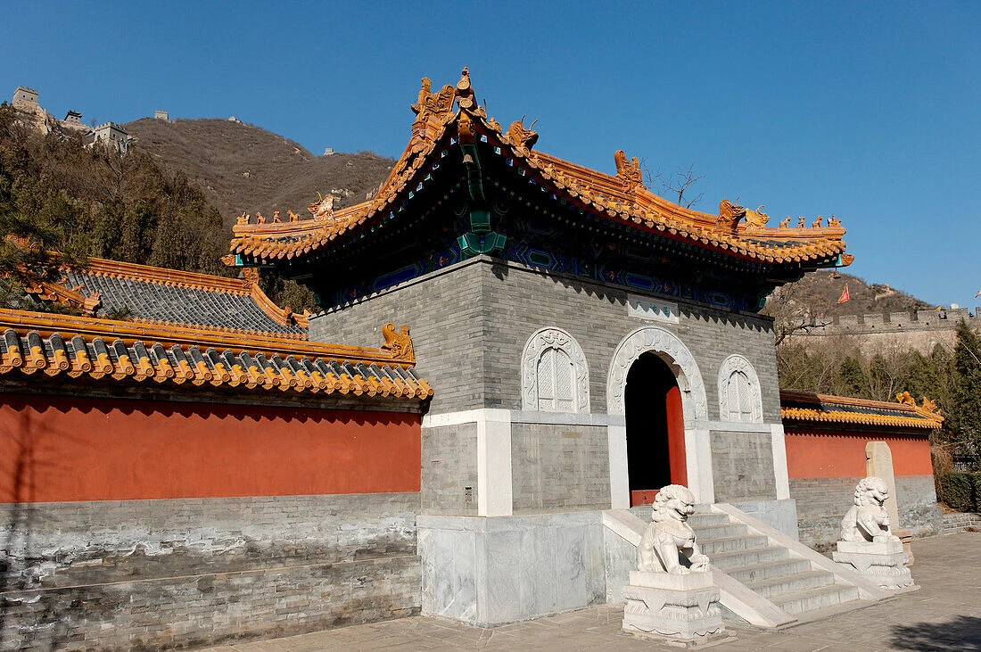 https://tngtravel.com.vn/wp-content/uploads/2025/02/70364348-China-Badaling-Great-Wall-Juyongguan-pass.webp